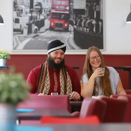 Vor Dem Burgtor Hostel *